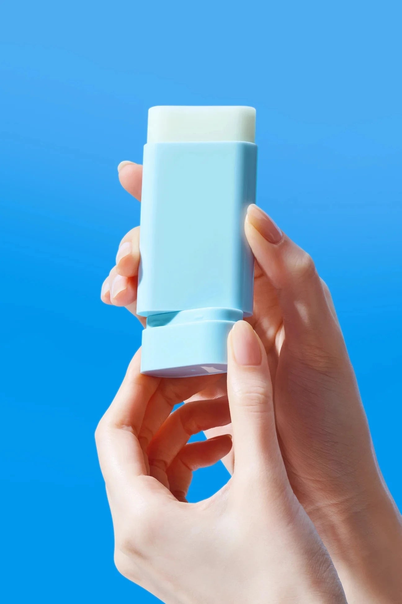 Protetor Solar em Bastão com Efeito Refrescante e Hidratante | Uniformiza a Pele, Ilumina e Protege com Filtro UV – Compacto e Fácil de Levar